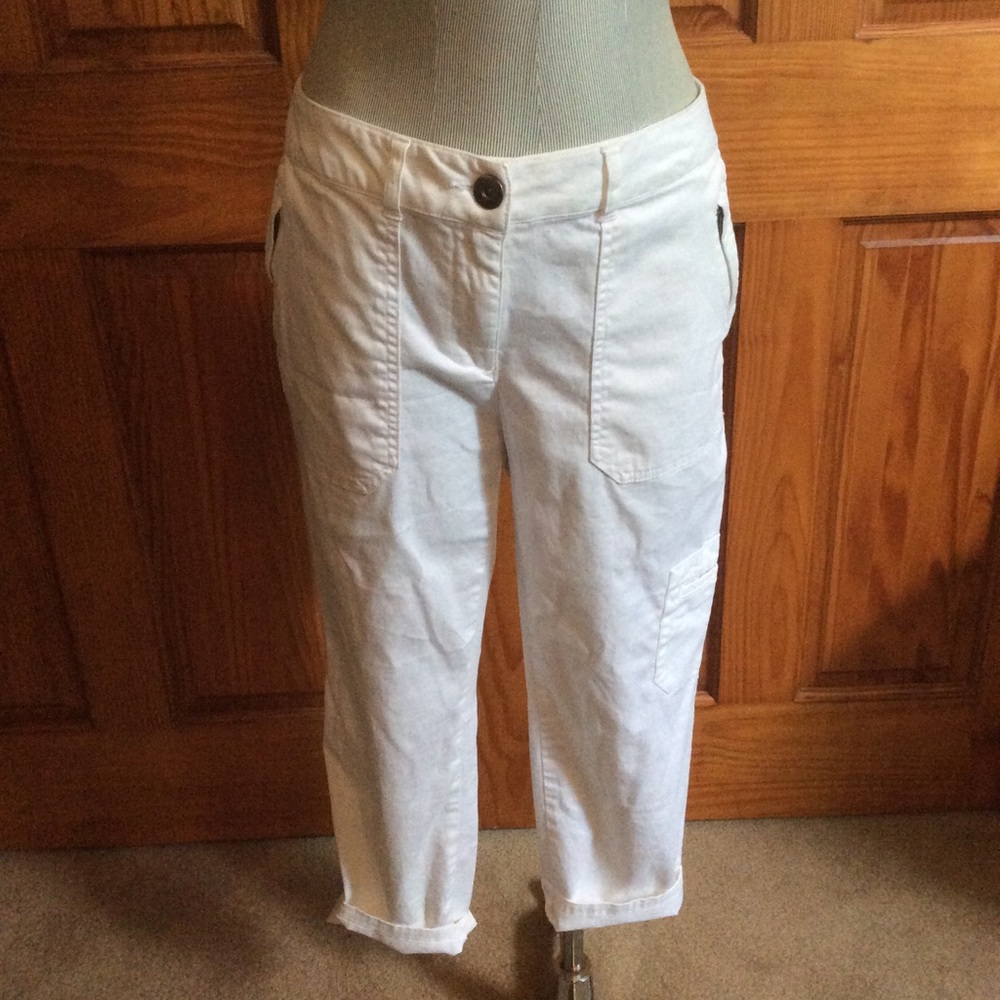 Kate & Sam White Womens Capris